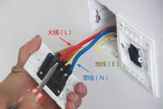 北京别墅弱电系统中智能家居的电路与开关插座如何布置？凯源恒润北京监控安装工程公司