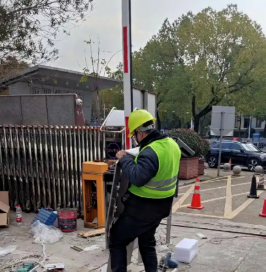 北京智能化弱电系统与其他另行发包工程的界面怎么划分？凯源恒润北京监控安装工程公司很清楚！