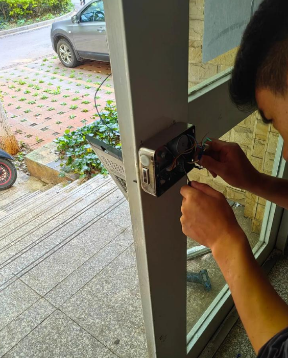 北京小区楼宇可视对讲安装施工一户多少钱？凯源恒润北京监控安装工程公司分享如何计算楼宇对讲系统施工费！
